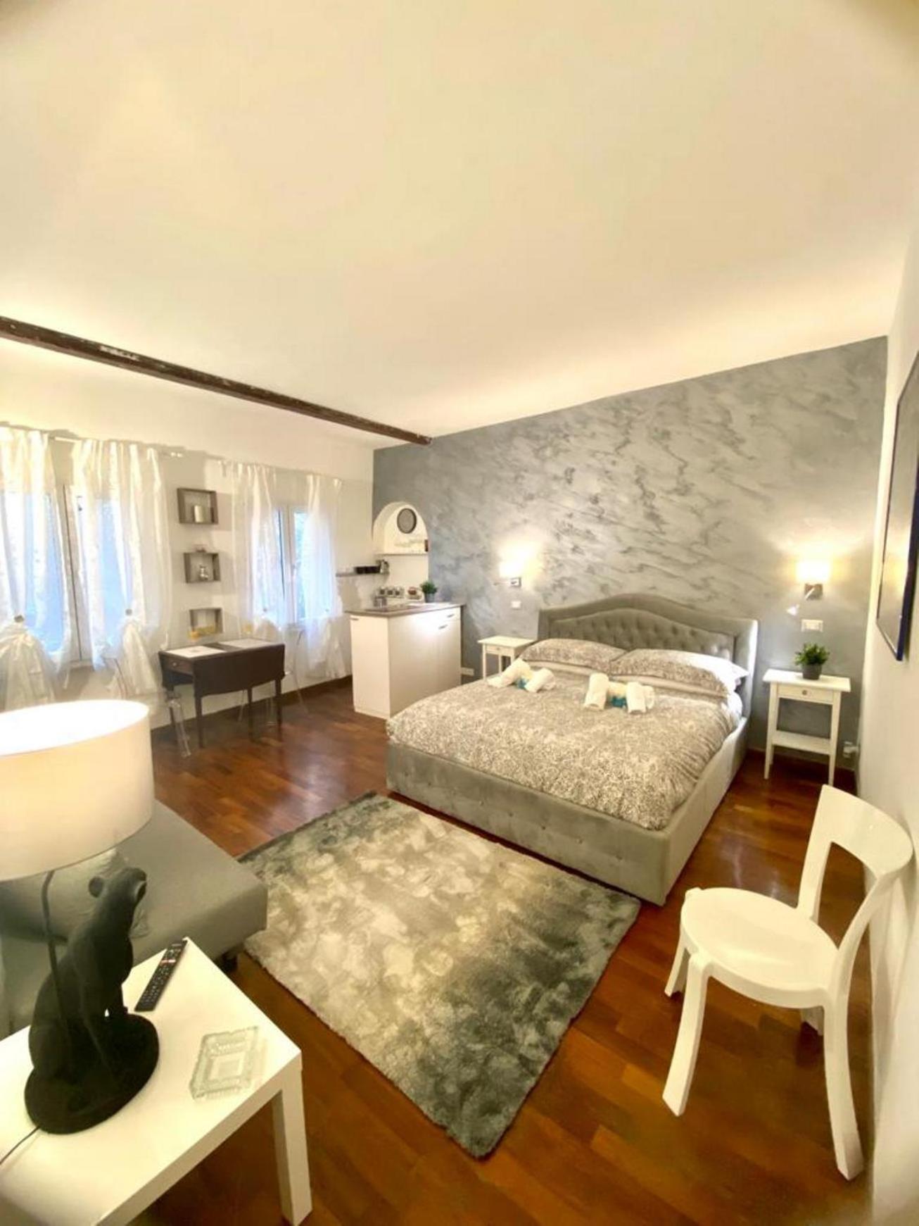 Navona Suite Viola Rome Extérieur photo